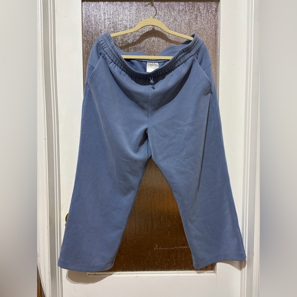 Lululemon Softstreme High-Rise Straight-Leg Cropped Pant - Picture 2 of 5